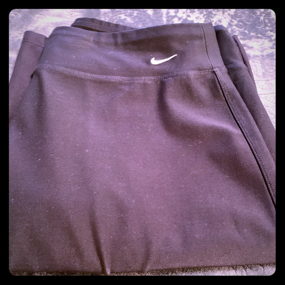 🎁3/$15🎁 Nike Wide Leg Workout Pants